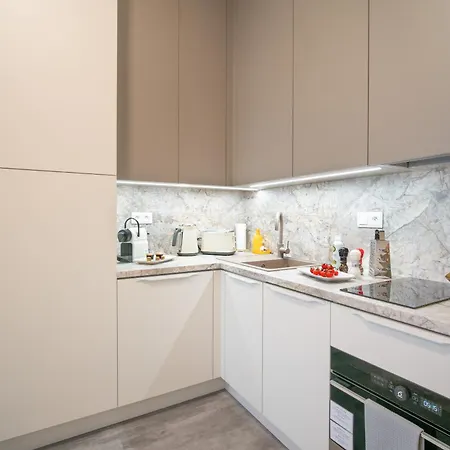 Apartino - Free Parking, Ac, View Balcony, Nespresso, Netflix アパート ブルノ