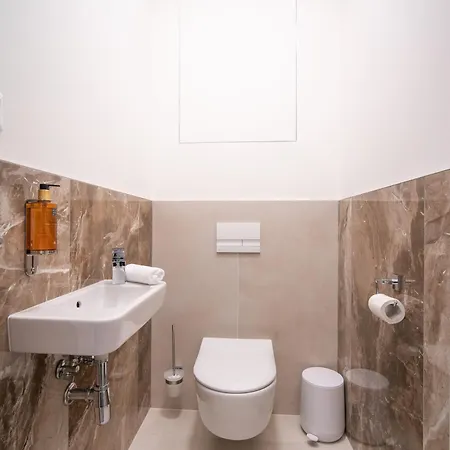 アパート Apartino - Free Parking, Ac, View Balcony, Nespresso, Netflix ブルノ
