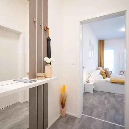 Apartino - Free Parking, Ac, View Balcony, Nespresso, Netflix * ブルノ