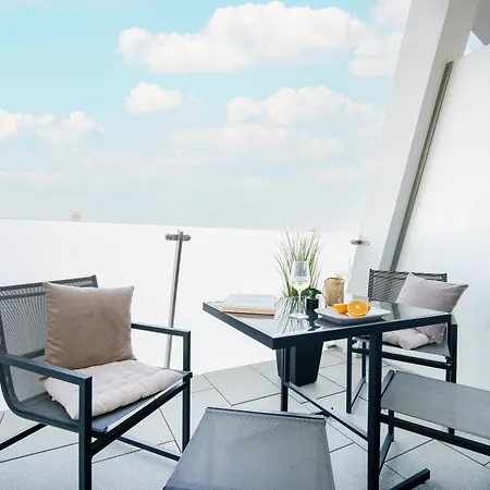 アパート Apartino - Free Parking, Ac, View Balcony, Nespresso, Netflix