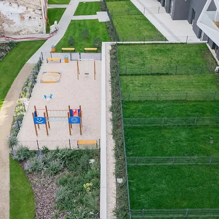 Apartino - Free Parking, View Balcony, Nespresso, Netflix Komarov