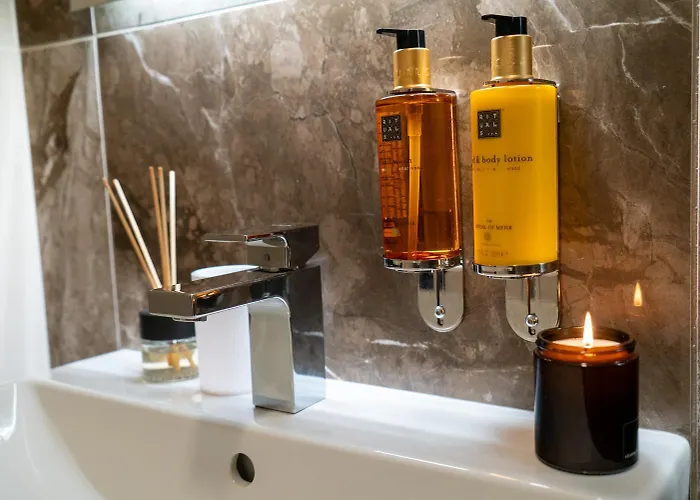 Apartino - Free Parking, View Balcony, Nespresso, Netflix アパート *